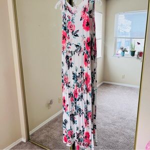 Sweet Pea Sleeveless Maxi Dress SZ LG